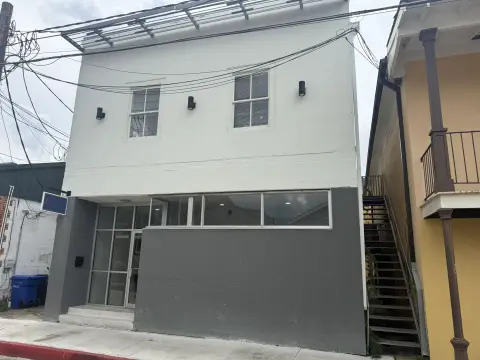Renovated Downtown Office Unit