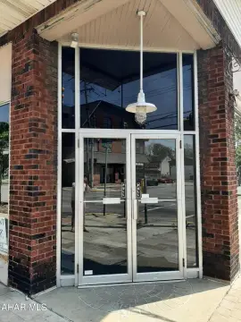 Updated Multi-Use Commercial Space