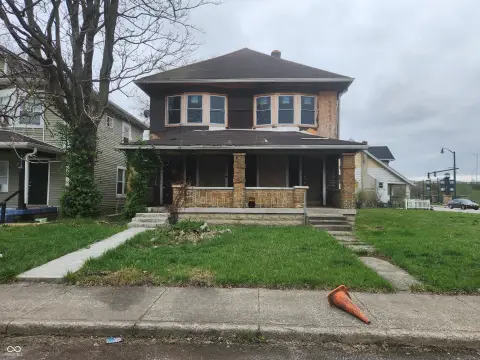 Indianapolis Duplex in Crown Hill