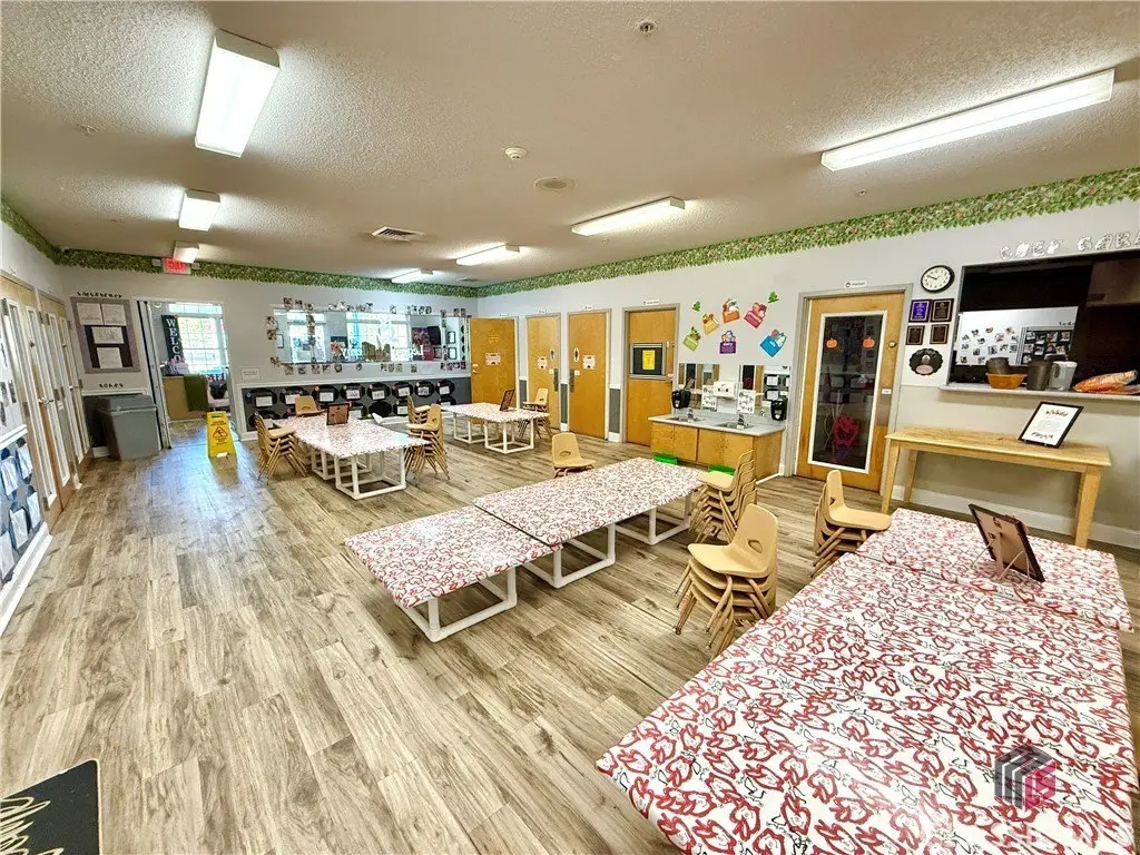 Picture 7