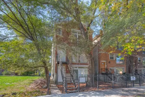 Brick 3-Unit Triplex