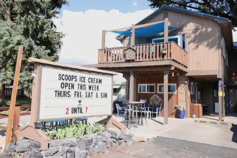 11-Unit Inn and Suites