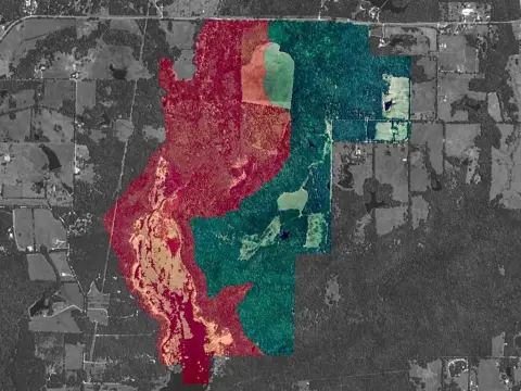 Yantis Ranch with Lake Access