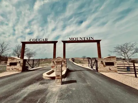 Cresson, TX Creek Lot