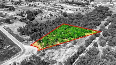 Oak-Covered Land in Springtown, TX