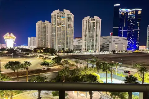 Las Vegas High-Rise Condo