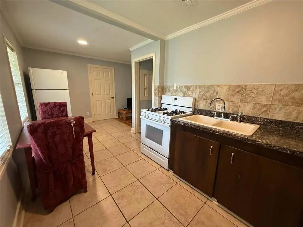Picture 30