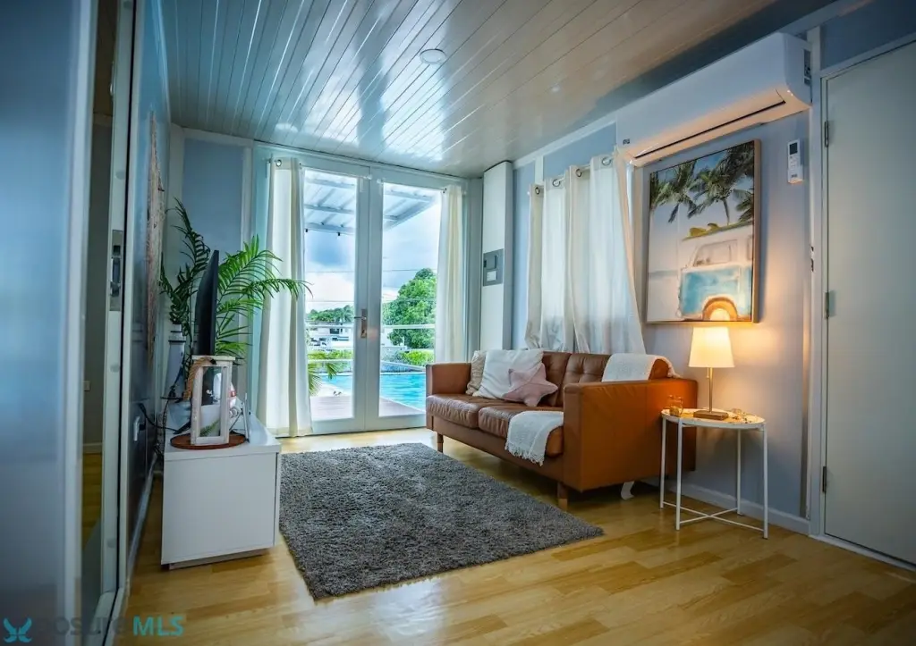 Picture 7