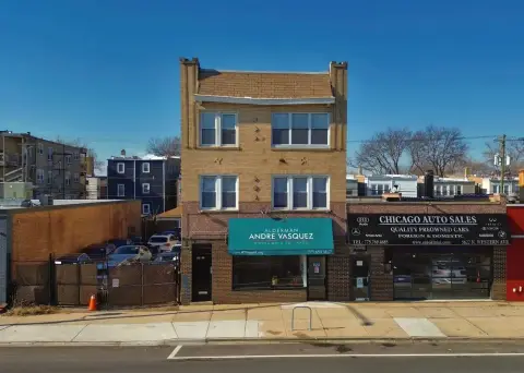 Mixed-Use Investment Opportunity in Chicago