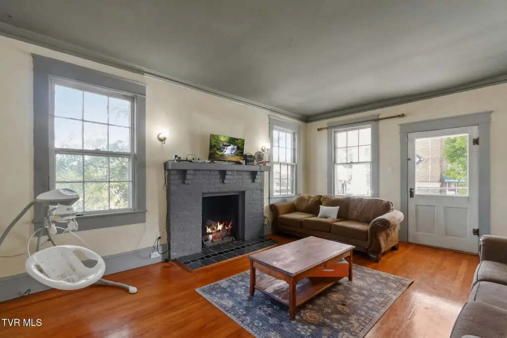 Picture 35