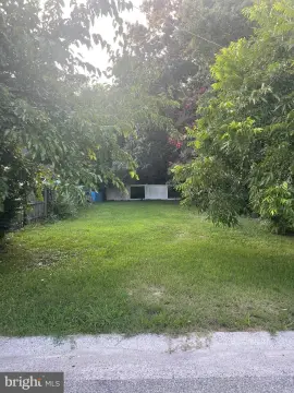 Land in Cambridge, Maryland