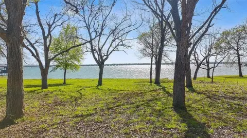 Waterfront Lot on Richland Chambers