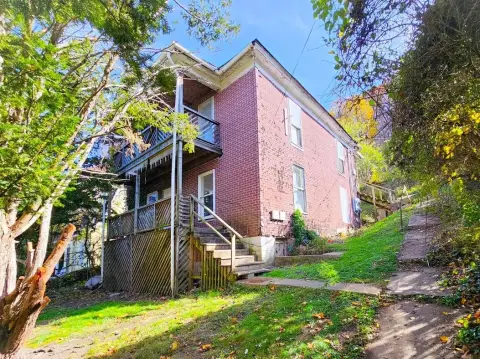 Hinton WV Duplex For Sale