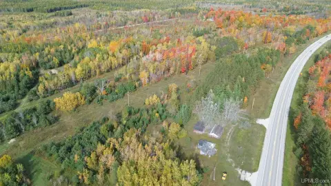 Gulliver Land Parcel on US-2