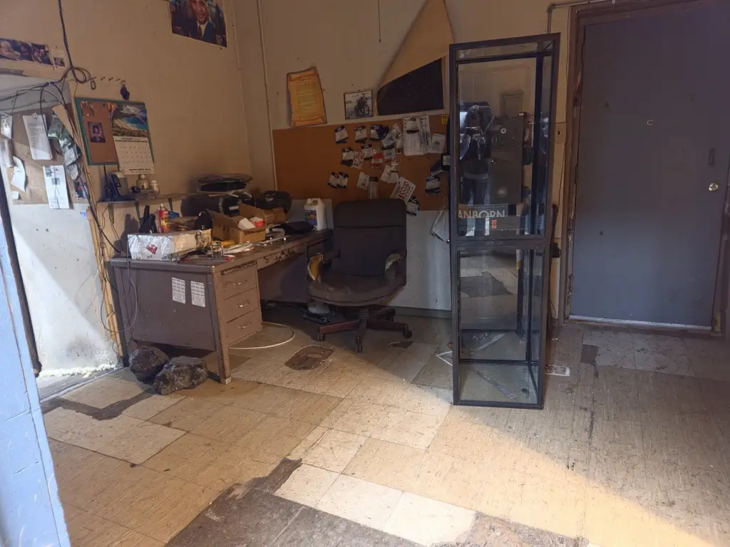 Picture 16