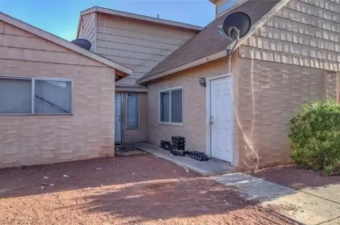 4-Unit Townhome-Style Quadplex