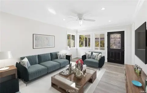 Remodeled Triplex Near Beaches