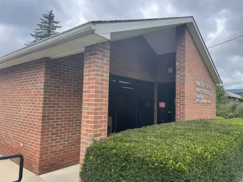 Bartow, WV Commercial Post Office