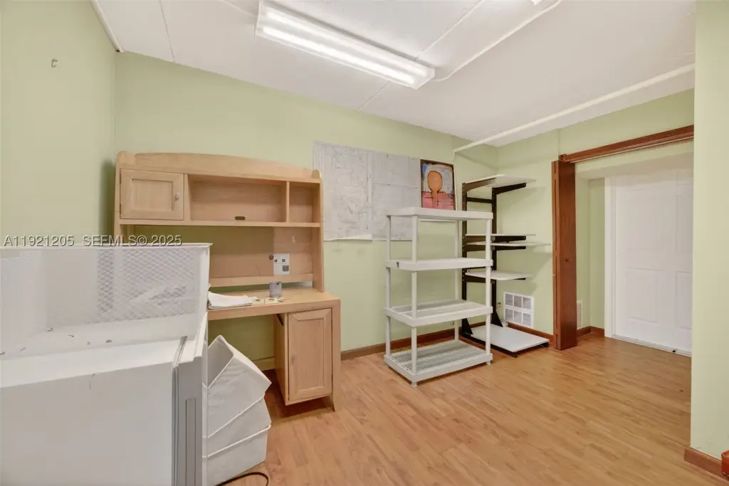 Picture 23