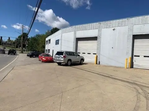 Lexington Flex Space For Lease