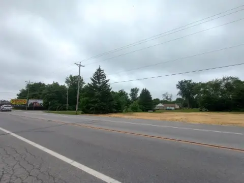 Commercial Lot in Elida School