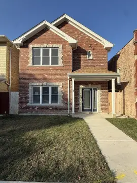 Two-Unit Duplex with Oak Finishes