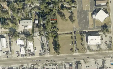 Commercial Land