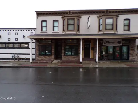 Troy, NY Commercial Space