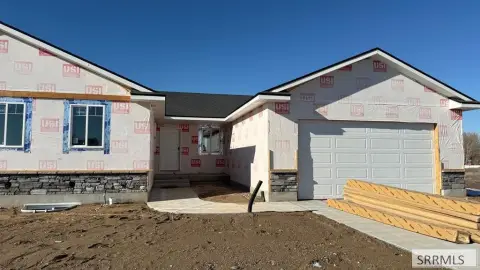 Twin Home Near Golf Course