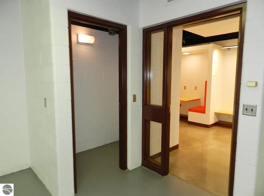 Picture 11