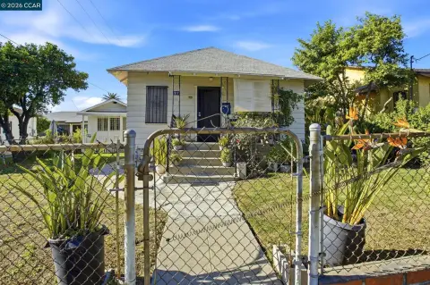 Boyle Heights Triplex with Upside