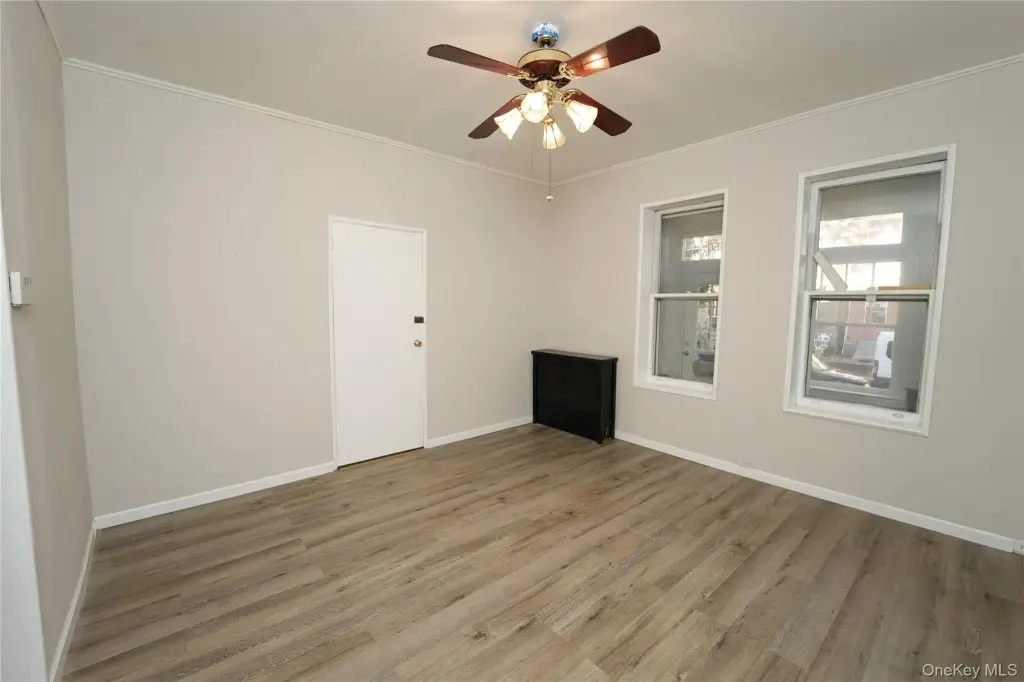 Picture 8