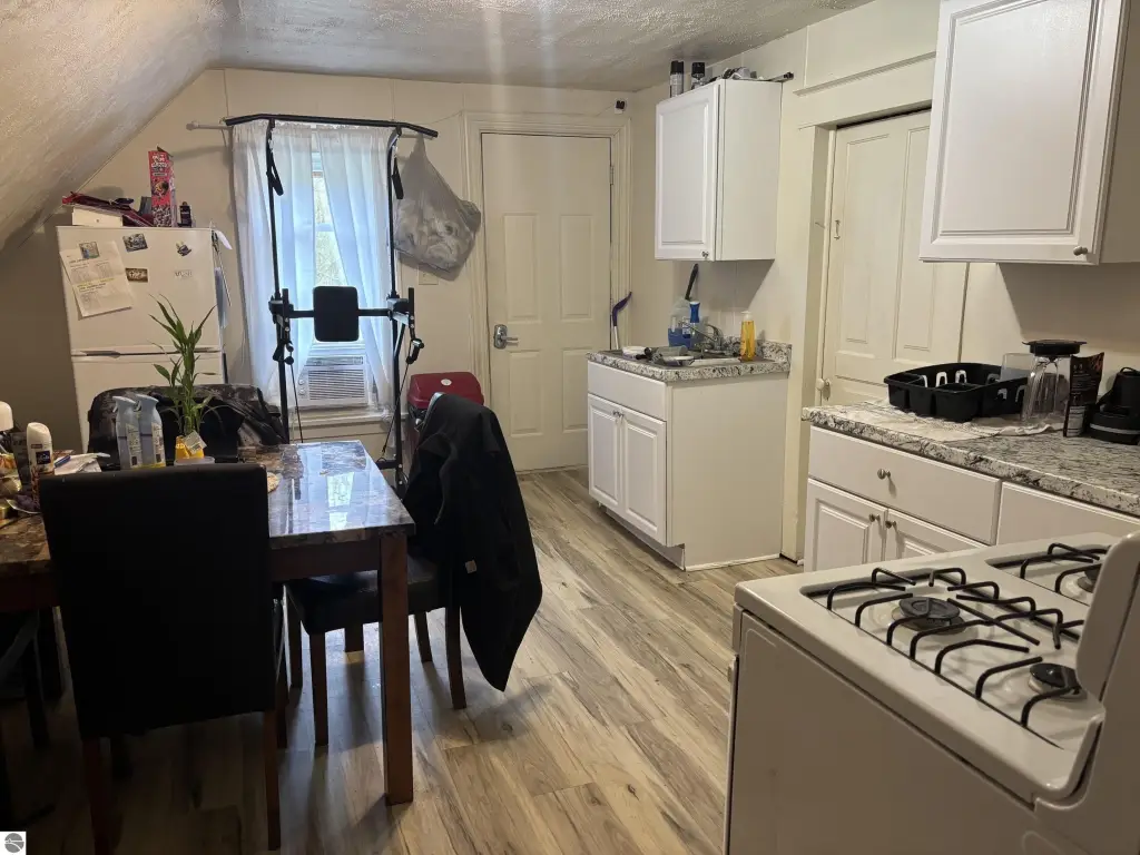 Picture 16