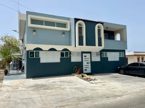 Turnkey Multi-Unit Building, Isabela