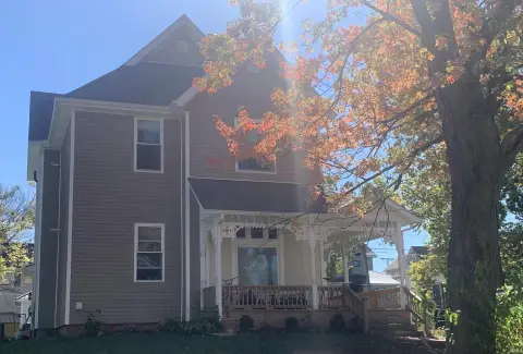 Hartford City Duplex: Income Property