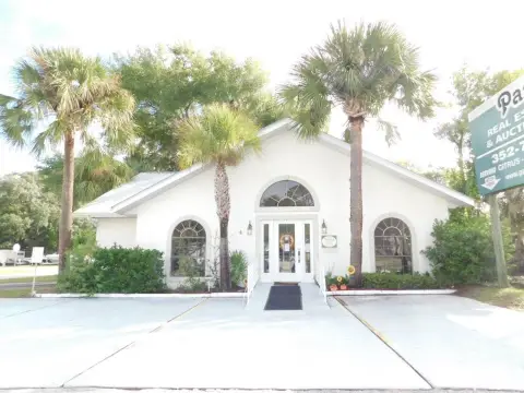 Hernando Office Buildings on Corner Parcel