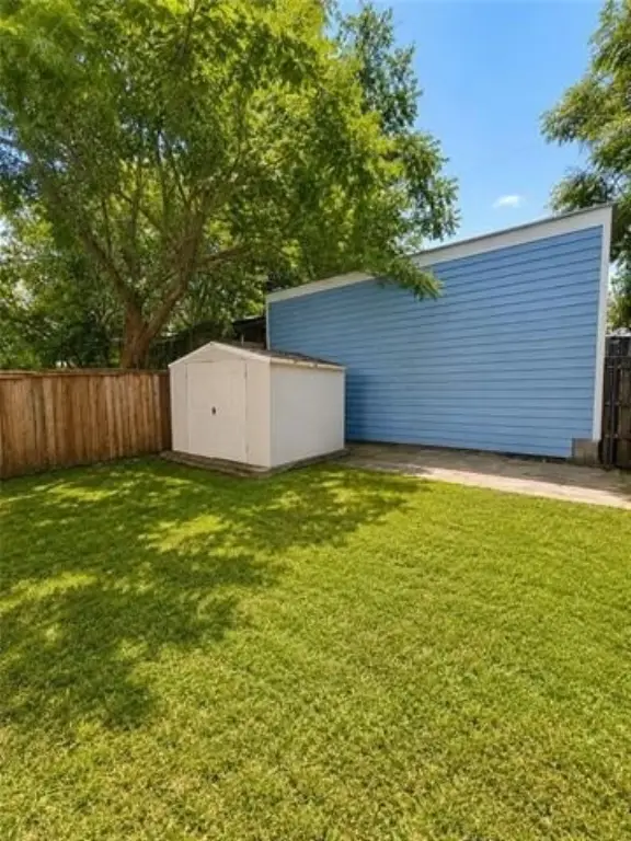 Picture 25