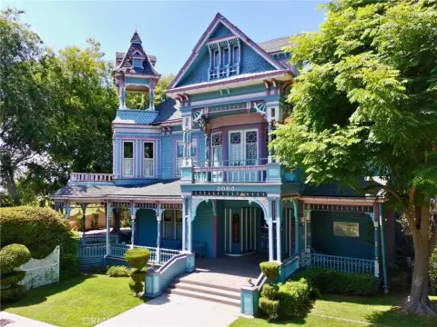 Historic Redlands Venue with Development Potential