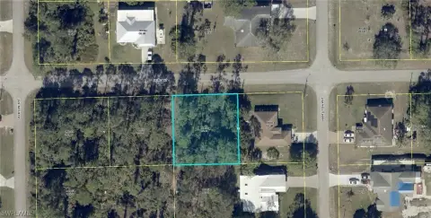 Lehigh Acres Corner Lot