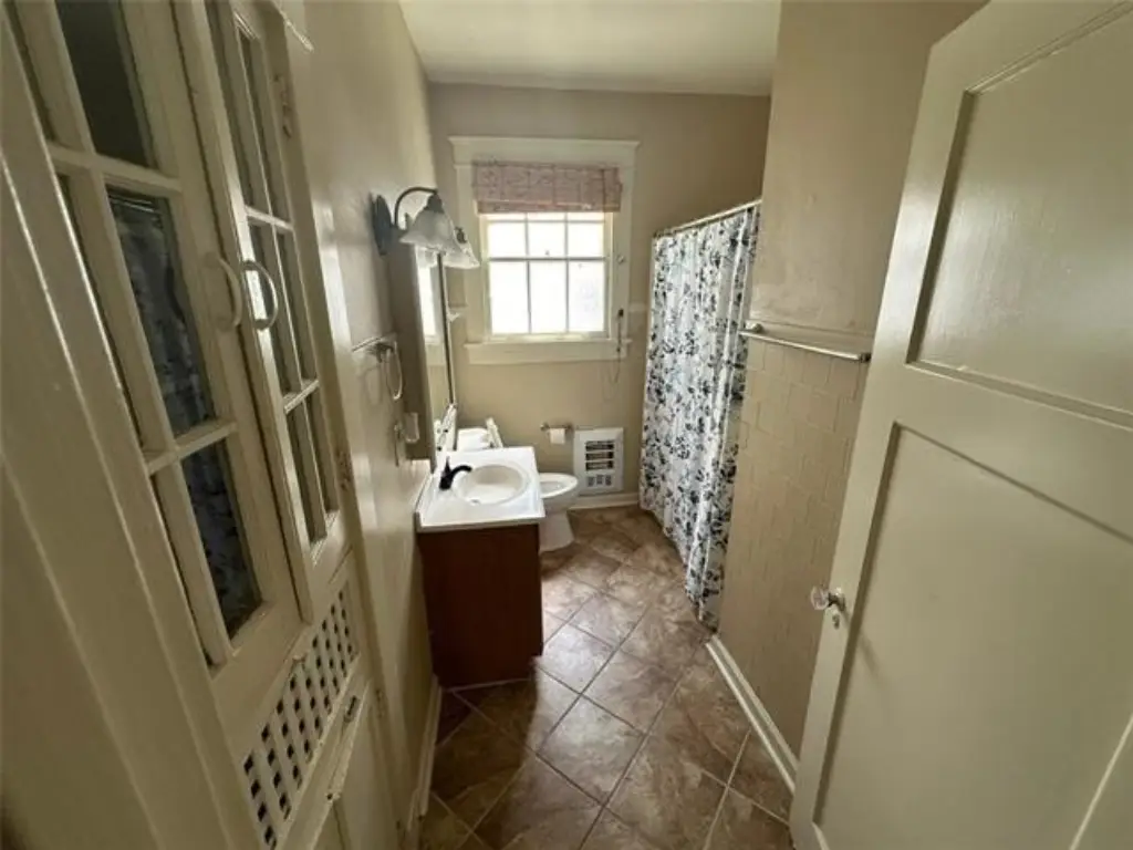 Picture 16