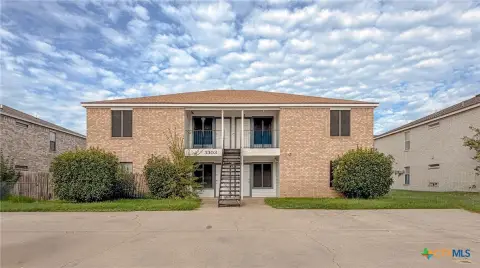 Four-Unit Quadplex