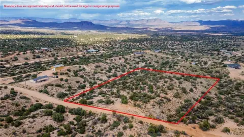 Serene 5-Acre Mountain View Land