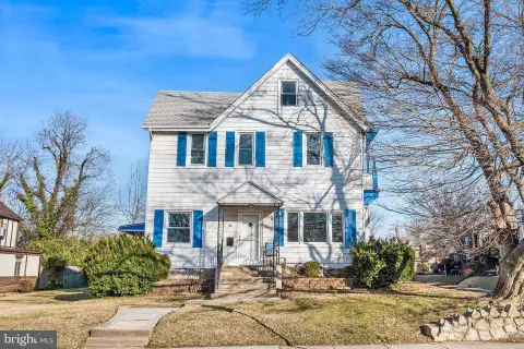 Renovated Duplex in Lansdowne