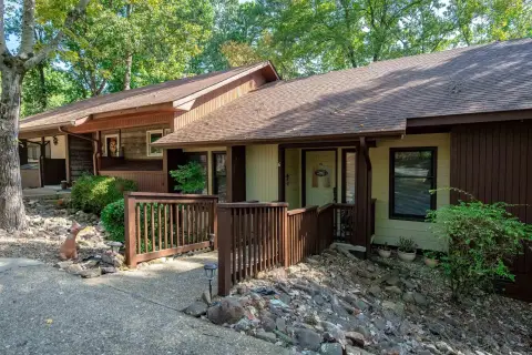 Single-Level Residential Income Property