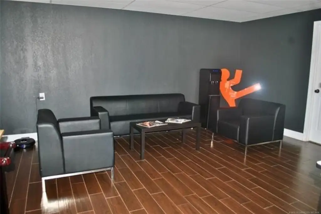Picture 5