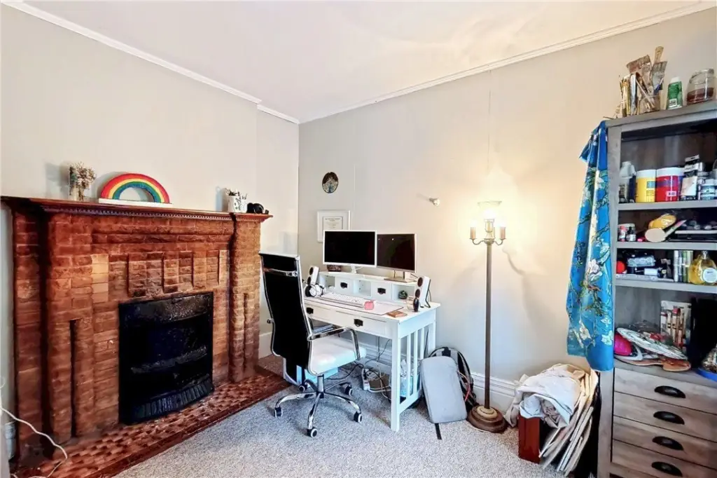 Picture 11