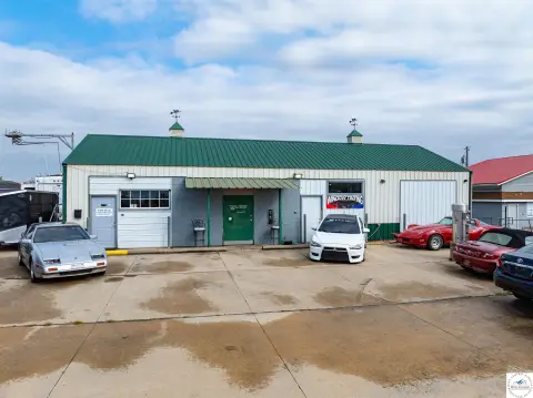 Turnkey Car Lot Business Opportunity