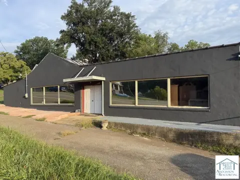Church & Religious Facility