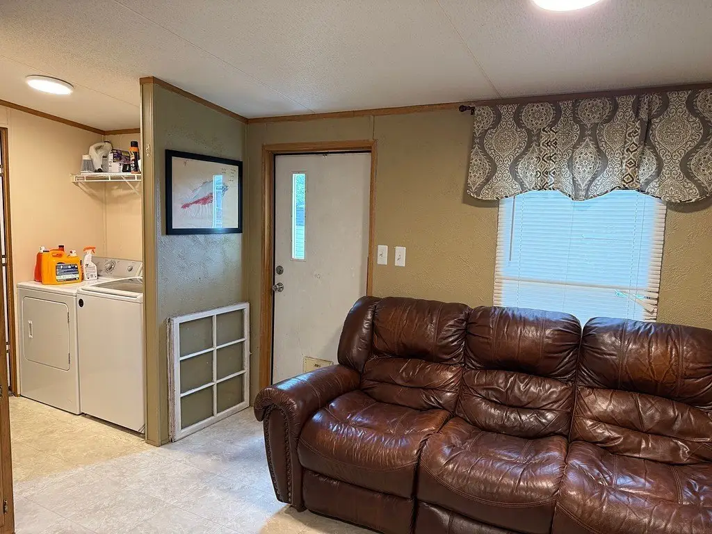 Picture 10