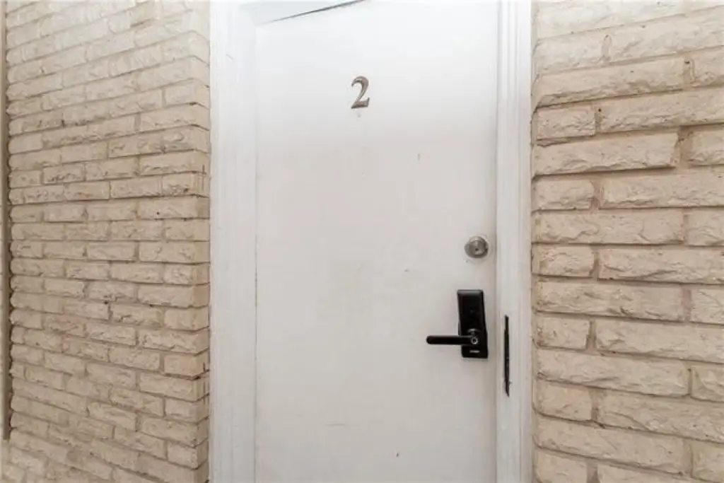 Picture 12